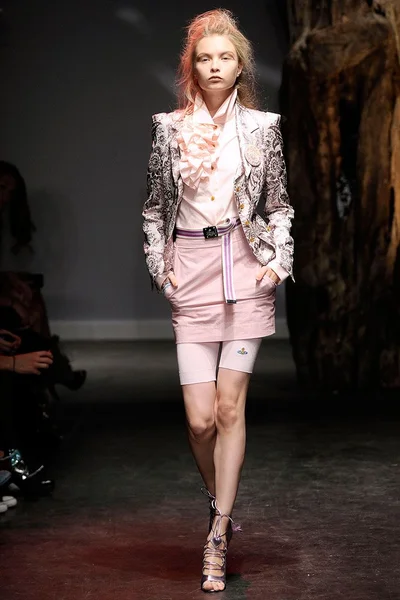 Look 52